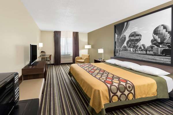  - Super 8 Hotel Roswell