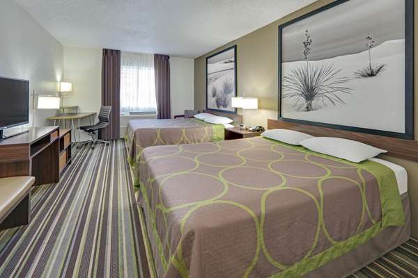  - Super 8 Hotel Roswell