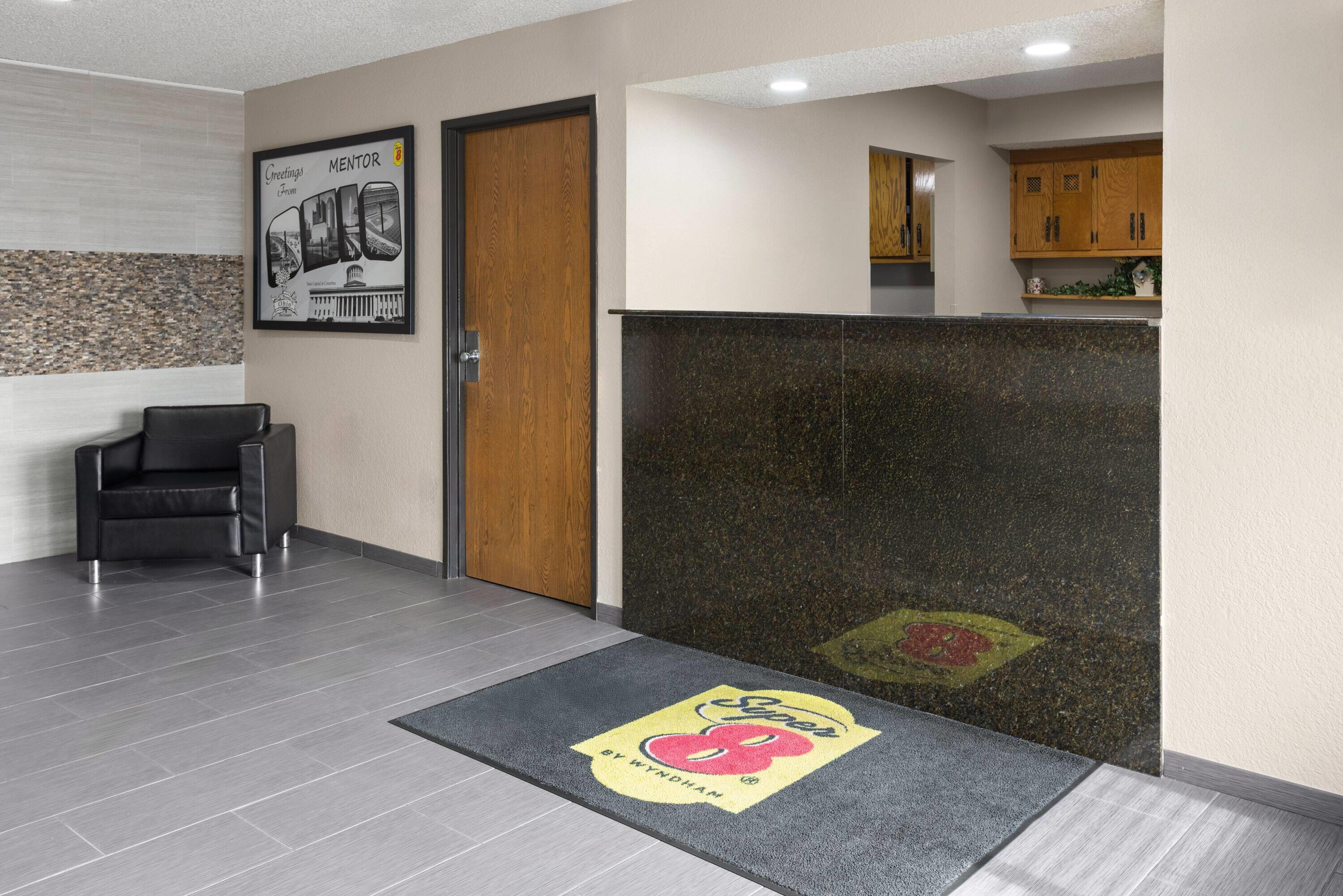 Reception | Super 8 by Wyndham Mentor/Cleveland Area