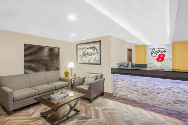 - Super 8 Hotel Webster City