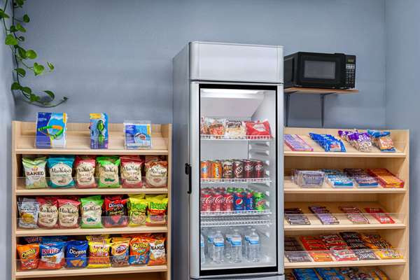  - Super 8 Hotel Lenexa - I-35, Exit 224