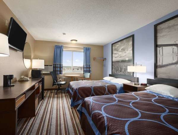  - Super 8 Hotel Council Bluffs - I-29, Exit 50