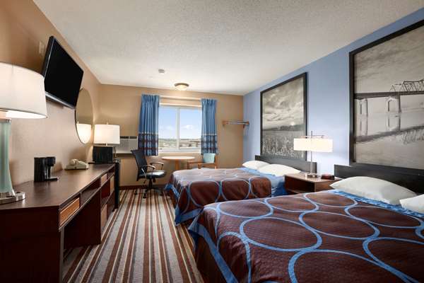  - Super 8 Hotel Council Bluffs - I-29, Exit 50