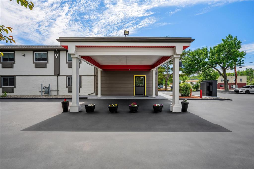 Super 8 Lewiston/Auburn Area