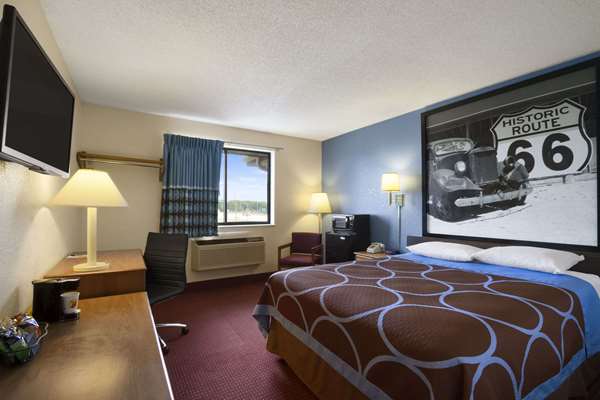  - Super 8 Motel Cuba