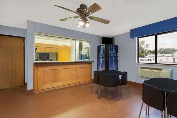  - Super 8 Hotel Havre de Grace