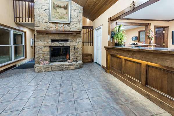  - Super 8 Hotel Higginsville