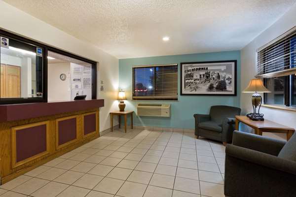  - Super 8 Hotel Lexington Park California