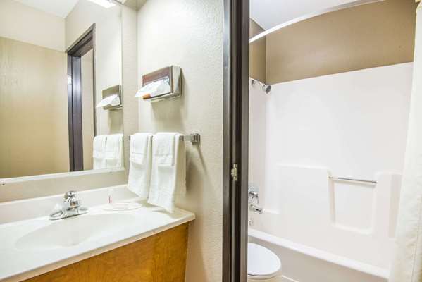  - Super 8 Hotel Nevada