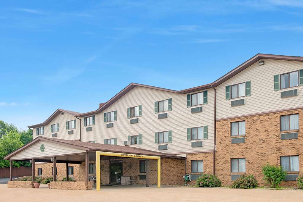 Super 8 St. Clair MO