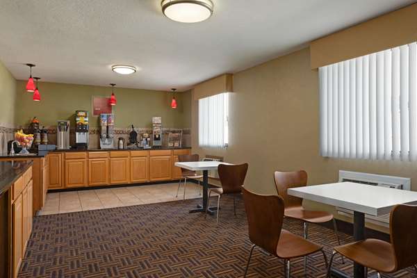  - Super 8 Hotel Miner Area Sikeston - I-55, Exit 67