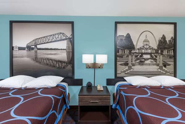  - Super 8 Hotel Okawville