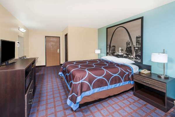  - Super 8 Hotel Okawville