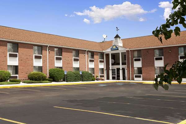 Exterior view - Days Inn Keene