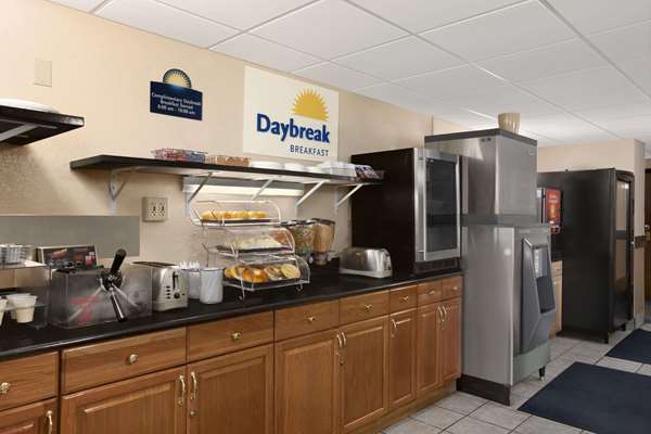 Restaurant - Days Inn Keene