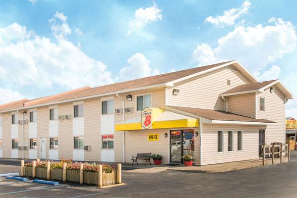 Exterior view - Super 8 Motel Moberly