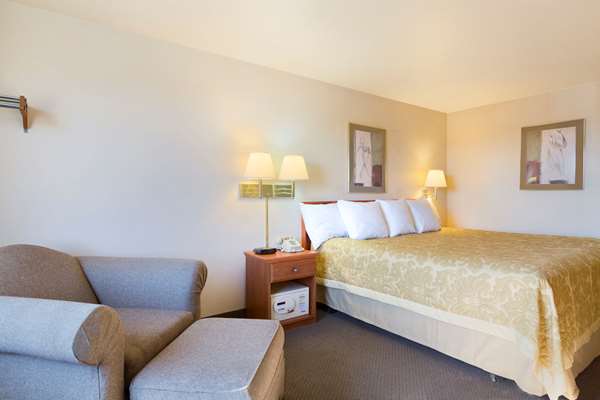  - Super 8 Motel Coeur d'Alene - I-90, Exit 12