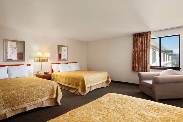  - Super 8 Motel Coeur d'Alene - I-90, Exit 12