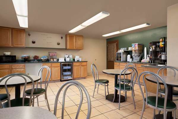 Restaurant - Super 8 Motel Coeur d'Alene - I-90, Exit 12