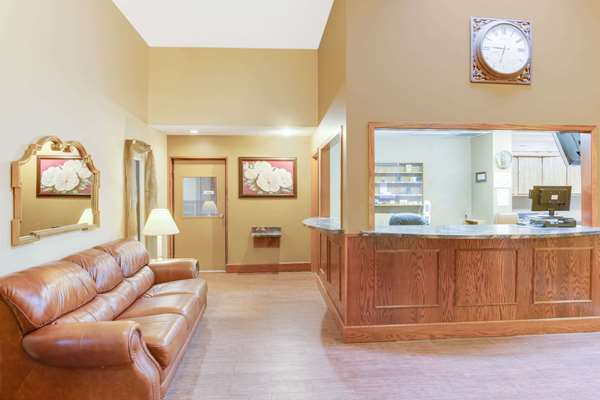  - Super 8 Hotel Mitchell