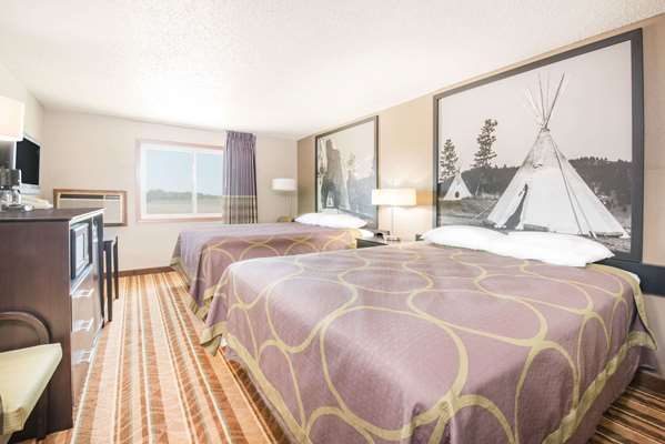  - Super 8 Hotel Miller