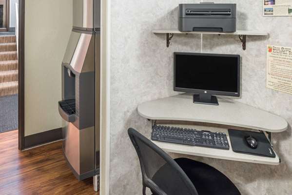 Conference Area - Super 8 Hotel Airport Kalispell