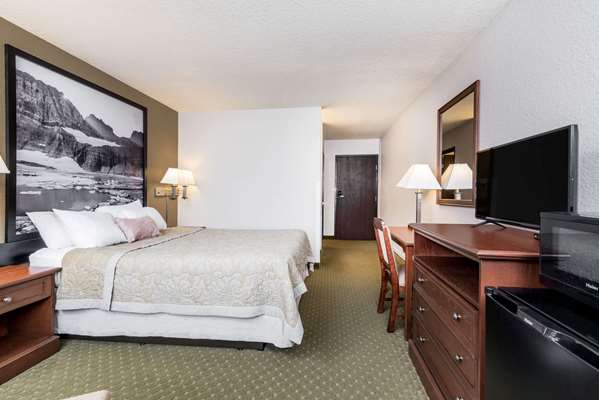  - Super 8 Hotel Airport Kalispell