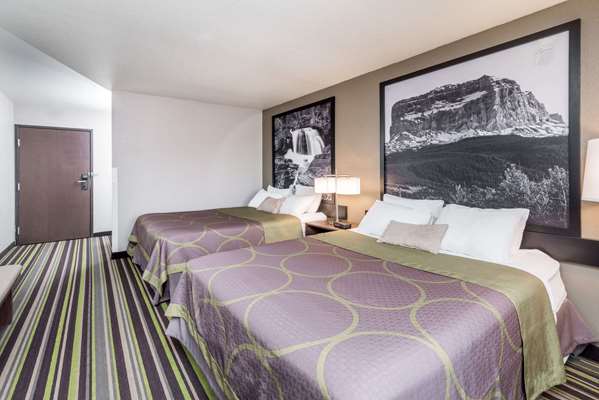  - Super 8 Hotel Airport Kalispell