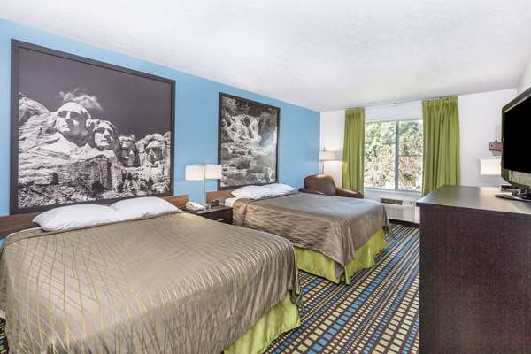  - Super 8 Hotel North Sioux City - I-29, Exit 2