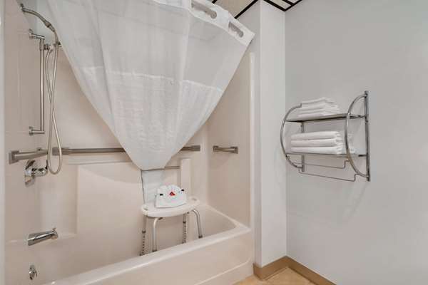  - Super 8 Hotel Crazy Horse Area Custer