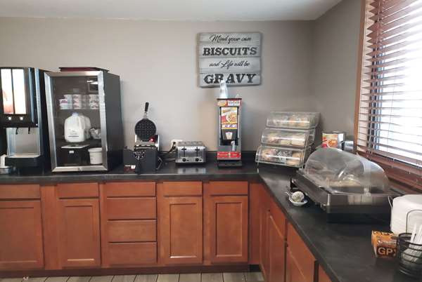  - Super 8 Hotel Watertown