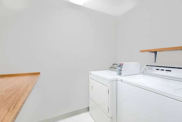 Amenities - Super 8 Hotel Watertown