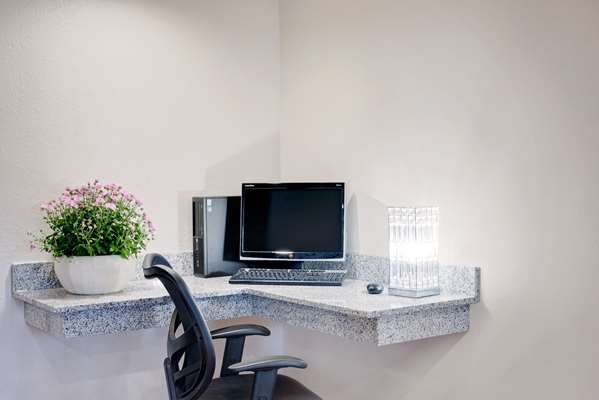 Conference Area - Super 8 Hotel Lexington - I-75, Exit 110