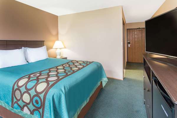  - Super 8 Hotel Austin