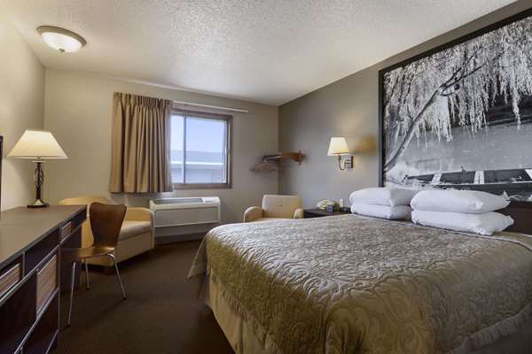  - Super 8 Hotel 41st Street Sioux Falls - I-29, Exit 77