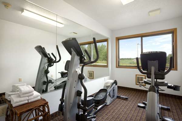 Fitness/ Exercise Room - Super 8 Hotel Eveleth
