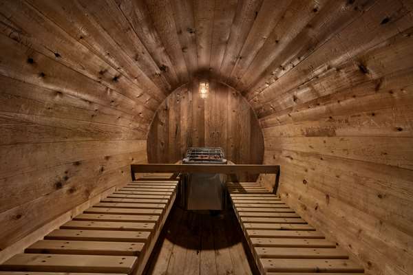 Pool - Super 8 Hotel Eveleth