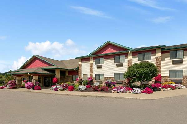 Exterior view - Super 8 Hotel Eveleth