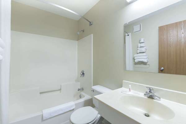  - Super 8 Hotel Perham