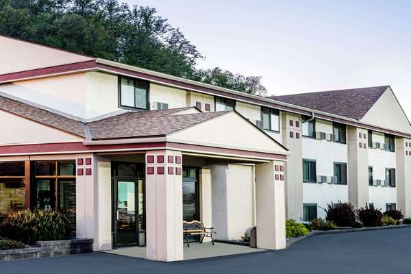 Exterior view - Super 8 Hotel Mankato