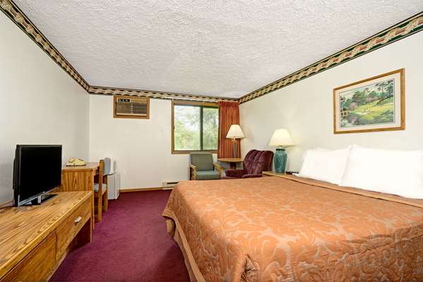  - Super 8 Hotel Chaska