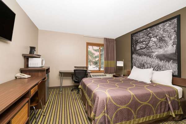  - Super 8 Hotel St Cloud