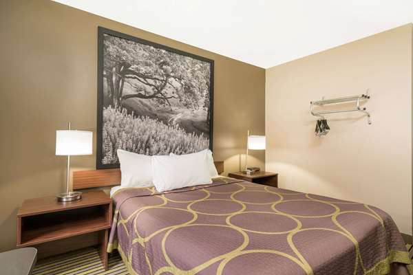  - Super 8 Hotel St Cloud