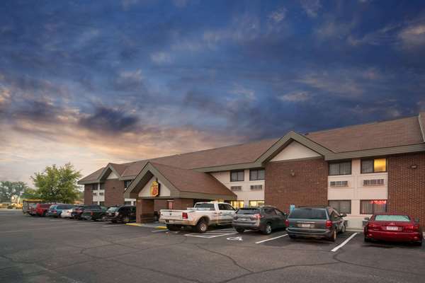  - Super 8 Hotel St Cloud
