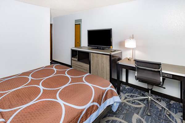  - Super 8 Hotel Johnstown