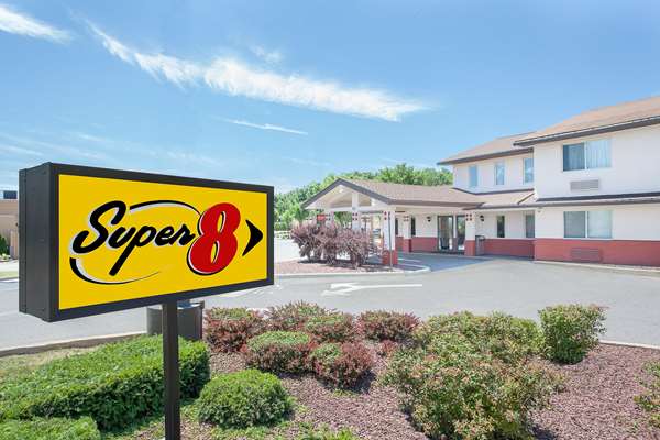 Exterior view - Super 8 Hotel Middletown