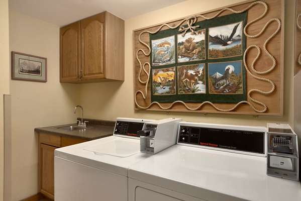 Amenities - Super 8 Hotel Jackson