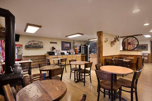 Restaurant - Super 8 Hotel Jackson