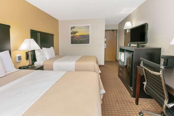  - Days Inn Hornell