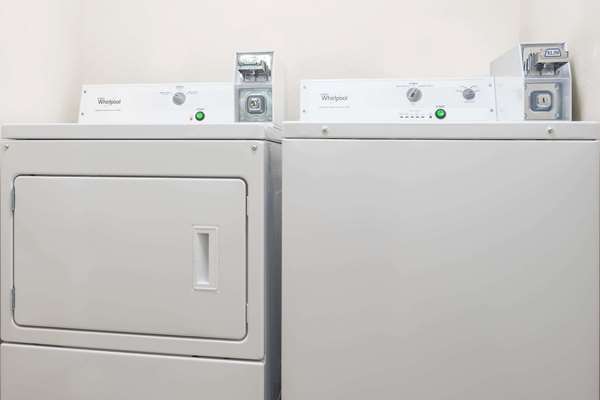  - Super 8 Motel Park Rapids